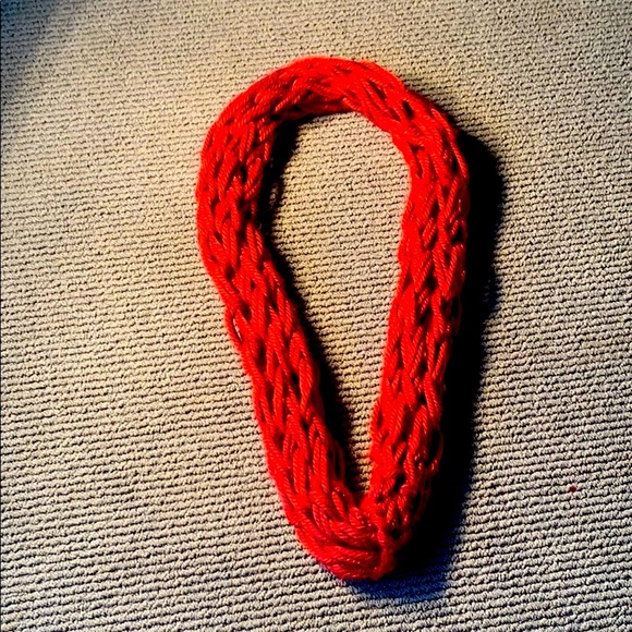 Hand knit shall - Picture 7 of 7